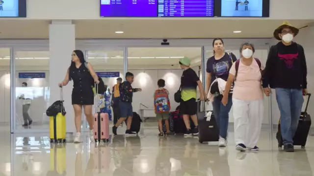 En el mismo documento se les pide solicitar el Fondo de Ahorro, que está en un fideicomiso de banco Inbursa