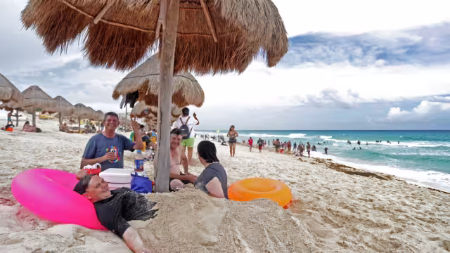 Turistas nacionales esperan encontrar precios más accesibles.