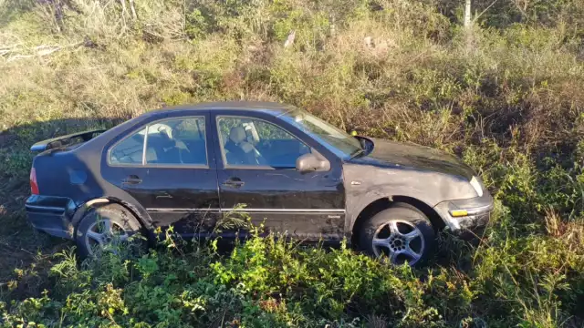 Se espera que el dueño del vehículo aparezca y pueda recuperar su auto que abandonó 