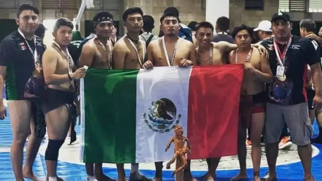 México se llevó el trofeo de primer lugar en el juego de pelota maya