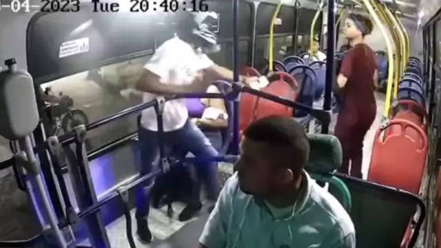 Parece que los pasajeros tienen experiencia en robos
