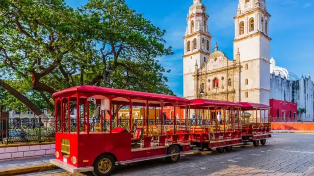 Cualquiera de las rutas del tranvía necesita un mínimo de 10 personas para salir.