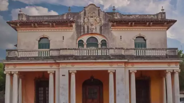 La Casa del Diablo se encuentra en la avenida Colón de Mérida