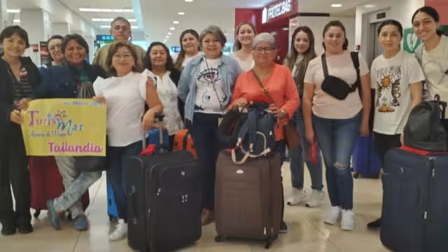 Recordó que anteriormente llevó un grupo a Francia y el 16 de marzo saldrá otro a Puerto Rico y República Dominicana