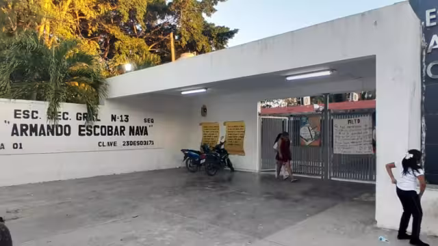 Se hace un llamado a la comunidad educativa, a los padres de familia y a la sociedad en general para estar atentos y denunciar