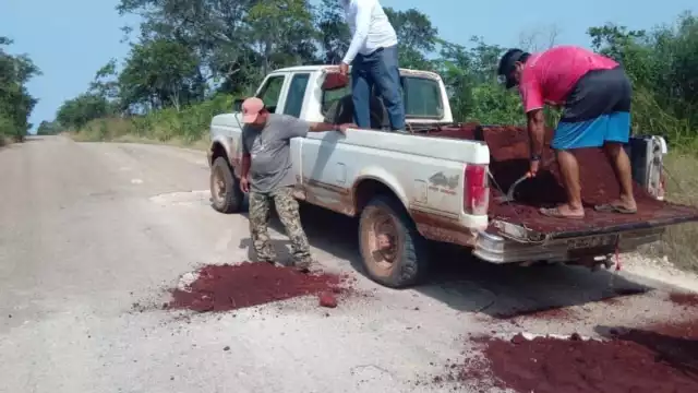 Los campesinos critican que la autoridad estatal se ha mantenido omisa desde que asumió el cargo
