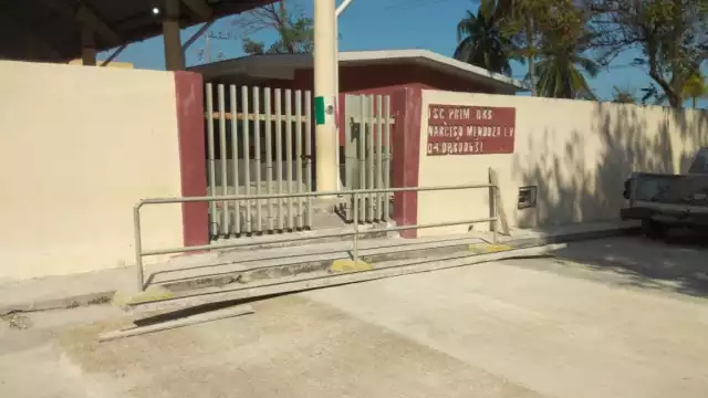 Según padres de familia, los días de puentes sirven para que los alumnos descansen