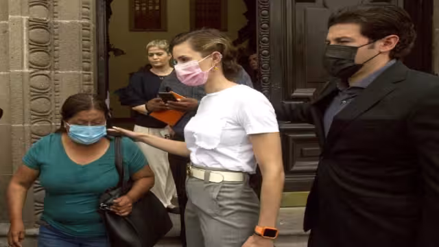 Samuel García indicó que, al igual que el padre de Debanhi, desconoce la carpeta de investigación