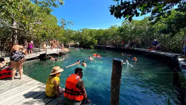 Se dice por el cenote Yalahau llegó el Pirata Molas a Holbox