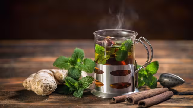 El secreto de las infusiones naturales radica en que ayudan a estimular tu organismo y acelerar tu metabolismo. Foto: Especial