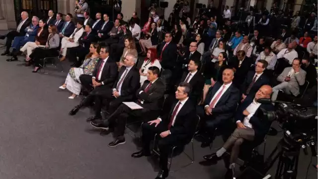 Este martes asistieron a Palacio Nacional los 23 gobernadores del partido Morena y sus aliados para debatir sobre los progresos en la implementación del programa IMSS-Bienestar