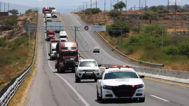 El robo a transportistas pasó de 18.3 a 14.0 casos diarios en la presente administración de la presidentaClaudia Sheinbaum