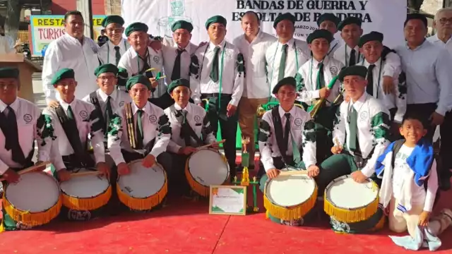 Horas de dedicación de todos los jóvenes quienes a pesar de los fuertes rayos del sol no se rindieron