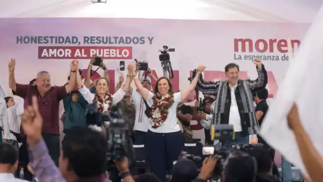 Claudia Sheinbaum realizó recoridos por tres municipios de Veracruz como parte de su gira de precampaña rumbo al 2024.