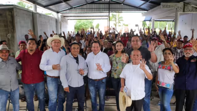 Huacho Díaz Mena continuará recorriendo los municipios del estado en los próximos días