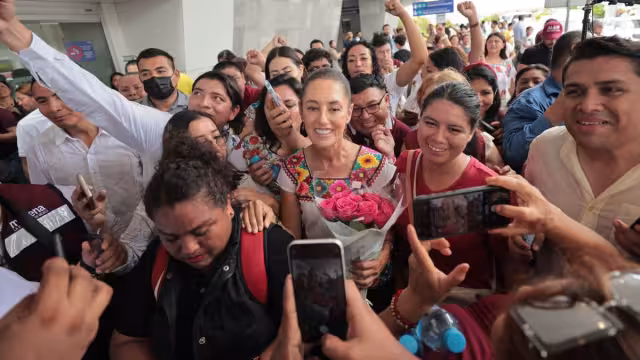 Claudia Sheinbaum se reunirá con AMLO esta tarde