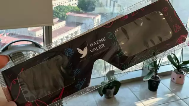 Así lucen los lentes legítimos para ver el Eclipse Solar en CDMX