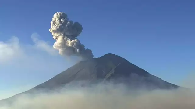 El Centro Nacional de Prevención de Desastres mantiene el monitoreo constante de la actividad del volcán Popocatépetl