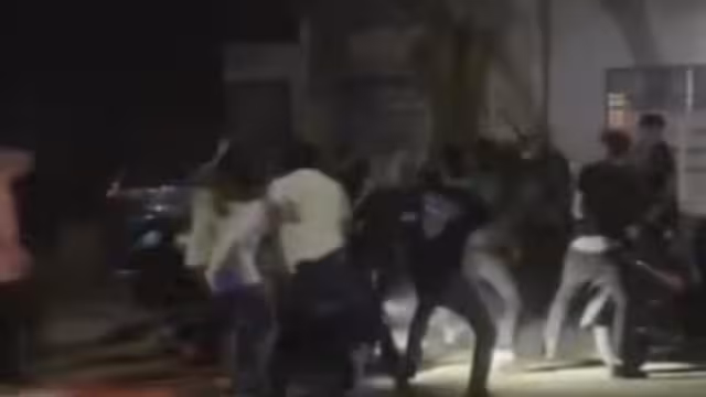 El joven se encuentra en el hospital con traumatismo craneoencefálico