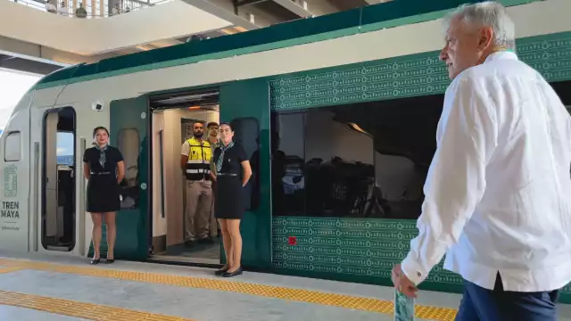 El regreso de los trenes de pasajeros en México ha sido uno de los principales objetivos del Presidente Andrés Manuel López Orador