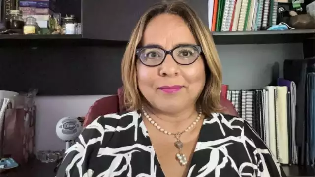 Verónica Moyano Acuña cuenta con una maestría en Psicología Jurídica y dos doctorados