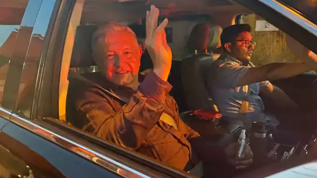 El presidente López Obrador arribó a Mérida este sábado por la tarde