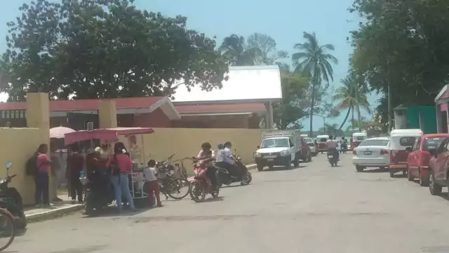 Padres piden a los agentes tener el cuidado debido, ya que puede ocurrir una desgracia