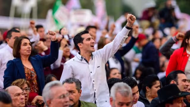 Rommel Pacheco estuvo en el PRI y PAN