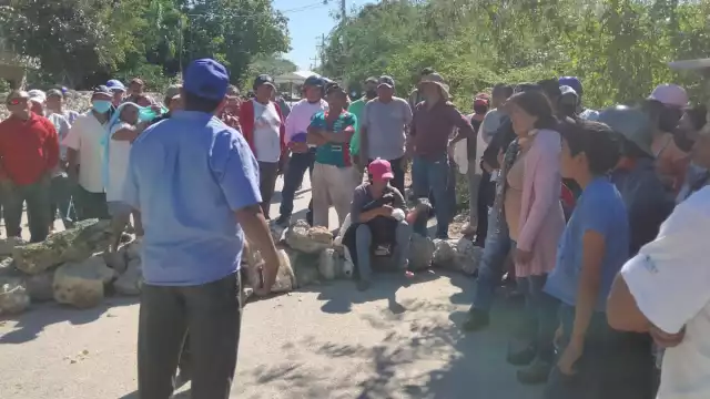 Recordó que al descubrir al trabajador de Bachoco obstruyendo la arteria 17 le impidieron que continuara esta labor