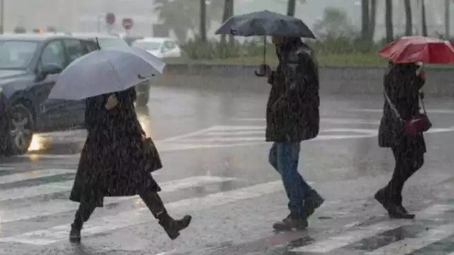 El Sistema Meteorológico Nacional (SMN) informó que un sistema anticiclónico mantendrá durante el día un ambiente cálido y baja probabilidad de lluvia sobre la República Mexicana