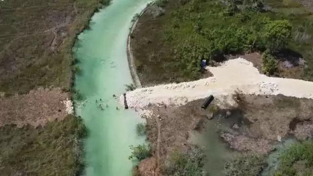 La zona sirve para expulsar el exceso de agua que escurre al sistema lagunar en la temporada de lluvias y es un paso para especies animales y embarcaciones.