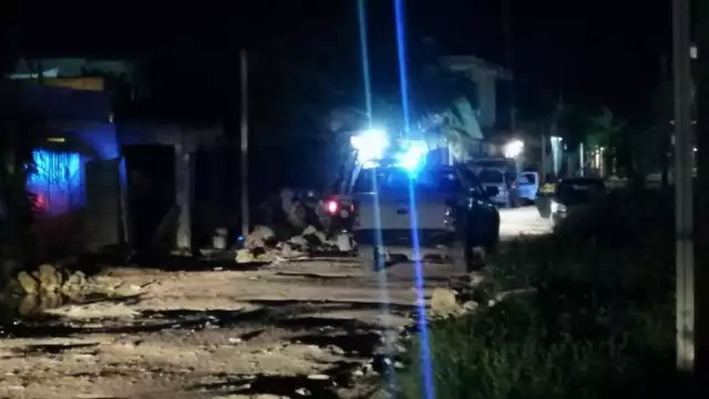 Fue alrededor de las 23:00 horas del sábado cuando se recibió el reporte al número de emergencias 911; la mujer fue atendida por personal del Geavig.