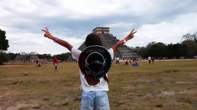 Chichén Itzá recibió una afluencia de casi 15  mil visitantes entre el miércoles y jueves