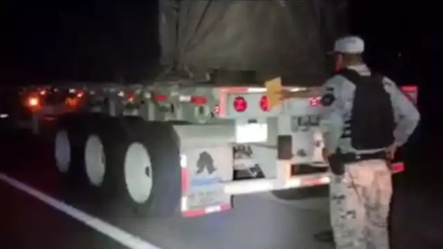 El conductor de tráiler no contaba con la documentación que indiqué su procedencia