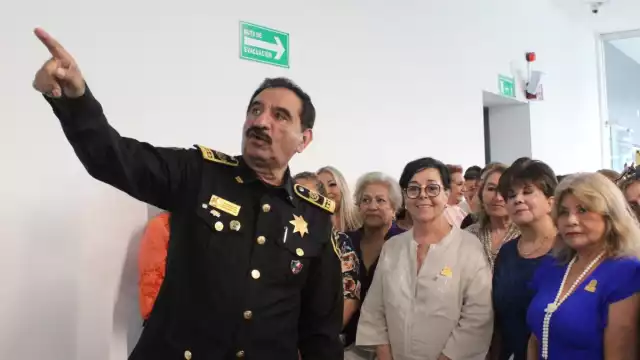 El Secretario de Seguridad explicó a las mujeres empresarias las distintas acciones que conforman la estrategia Yucatán Seguro