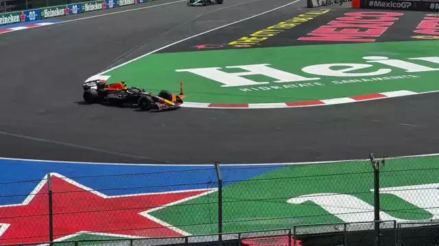 Max Verstappen quedó en primer lugar en la primera practica libre