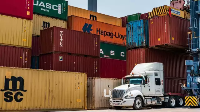 La Oficina de Análisis Económico (BEA), informó que Estados Unidos importó más bienes y servicios de México que de China en 2023