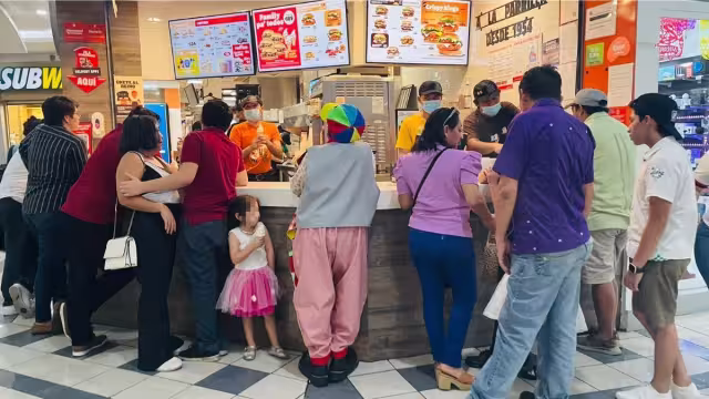 Comentó que actualmente la gente está más informada y no se deja estafar tan fácilmente