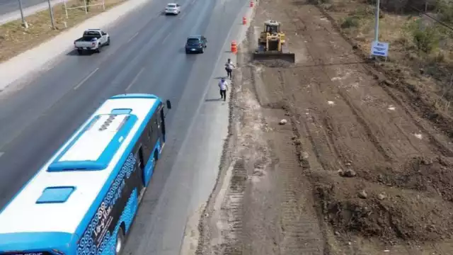 Son 9.3 kilómetros de calles que se construyen a un costado del Periférico de Mérida