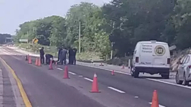 Al lugar arribaron elementos del Servicio Médico Forense