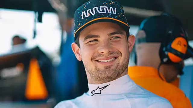 Pato O'Ward deberá remontar en la carrera de Long Beach