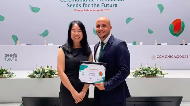 El reconocido ingeniero obtuvo una medalla de plata en la categoría de la robótica