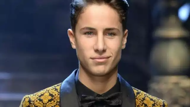 Juan Pablo Martínez-Zurita Arellano, mejor conocido como Juanpa Zurita, nació el 29 de marzo de 1996 y es un reconocido Youtuber, modelo y actor. Foto: Especial