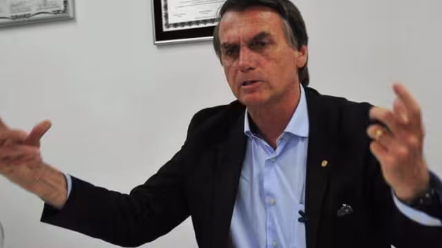 La justicia brasileña autorizó una operación policial contra Jair Bolsonaro y sus aliados