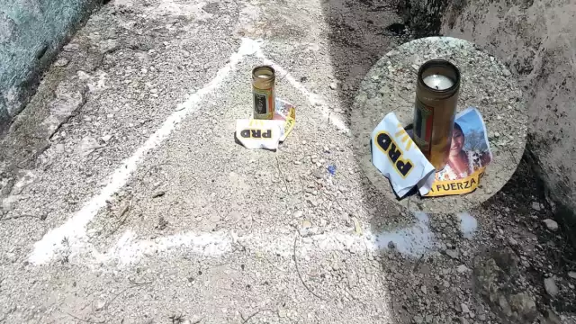 La fotografía de la Alcaldesa se encontraba dentro de un triángulo de sal