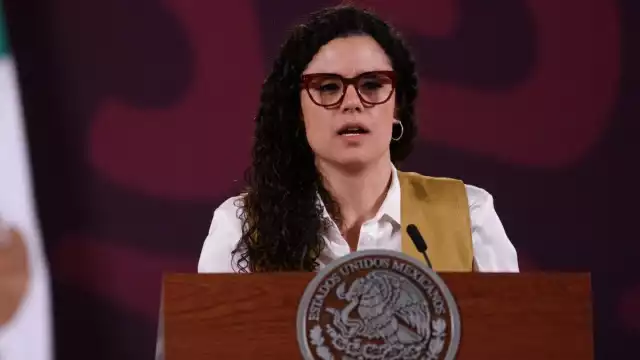 Luisa María Alcalde, titular de Gobernación, reconoció que por un error en la aprobación de la creación del Fondo de Pensiones del Bienestar se volverá a votar el próximo lunes