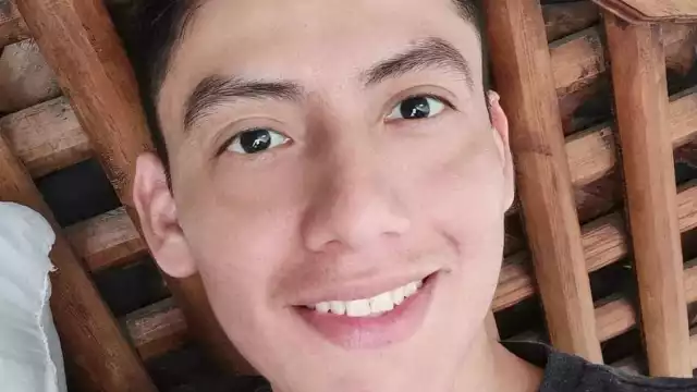 La familia teme por su integridad, ya que no responde su teléfono celular y en momentos sus redes sociales aparecen en línea