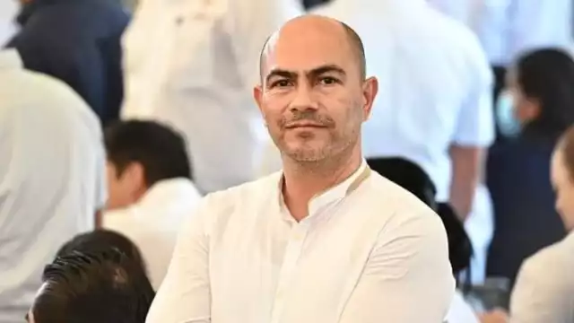 El diputado se inscribió al proceso interno de selección de candidaturas de Morena para la Diputación Federal del Distrito 2