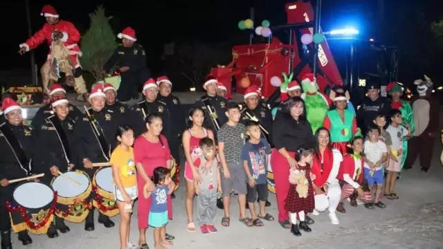 Familias de Mérida disfrutaron de la música, diversión y regalos