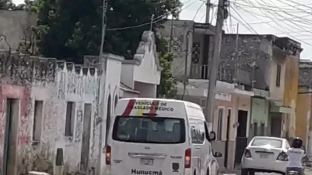 Los paramédicos llegaron a corroborar la muerte de la recién nacida